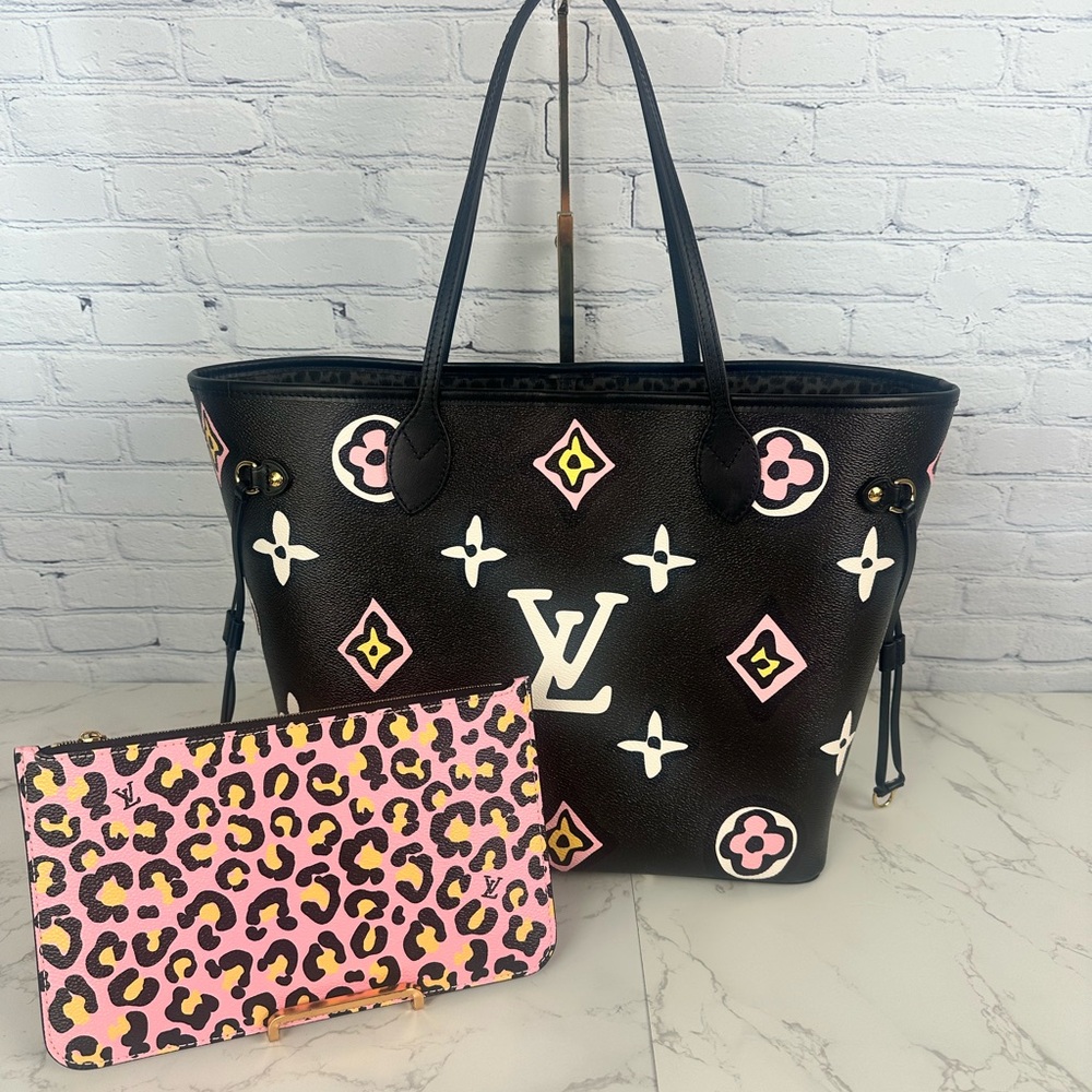 ❗️SOLD❗️Louis Vuitton “WILD AT HEART” Neverfull PM & Pochette